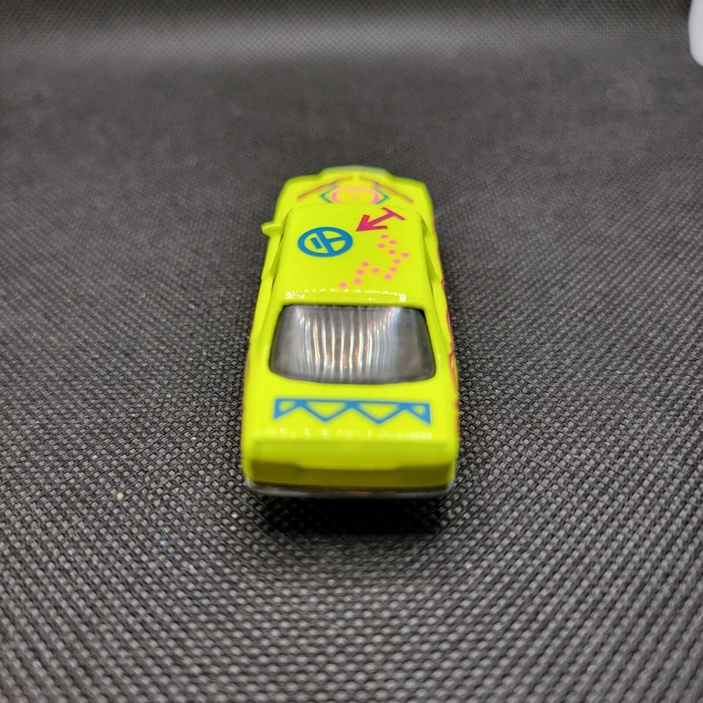 VTG Hot Wheels 1981 Revealers Mercedes Benz 380SEL Neon Yellow Car